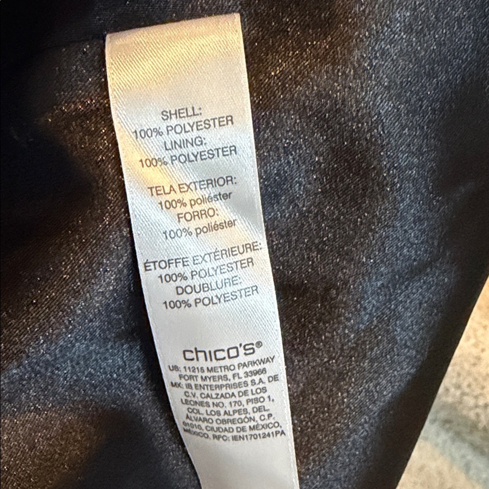 CHICO’s Button Front Tie Shirt - Size 2 - Picture 11 of 16